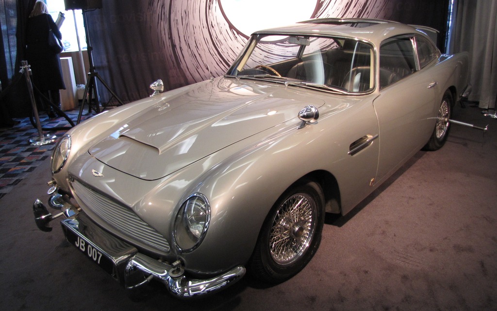 Aston Martin DB5 1964 de James Bond: la seule et unique