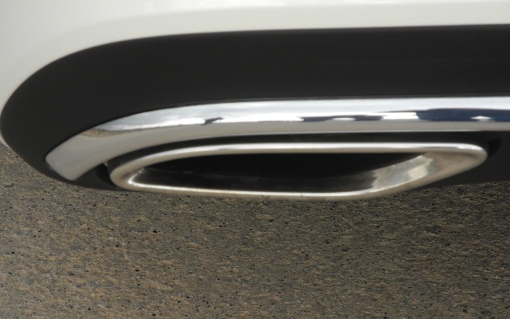  The exhaust tips are highly stylized. 