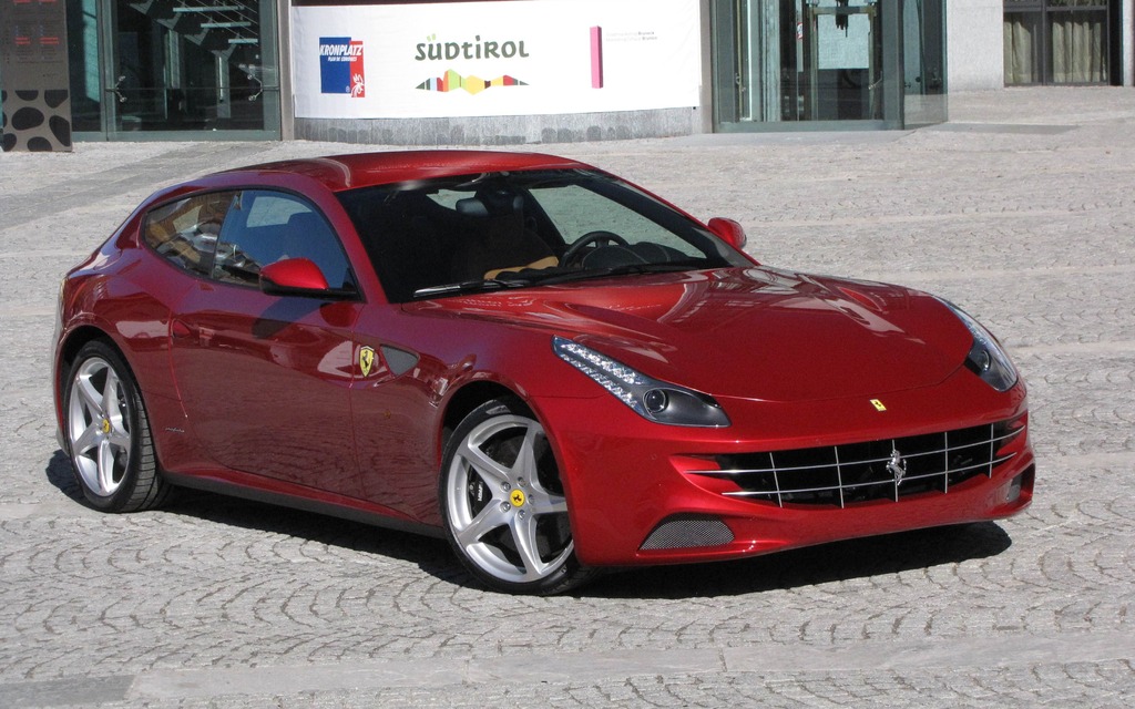 Ferrari FF 