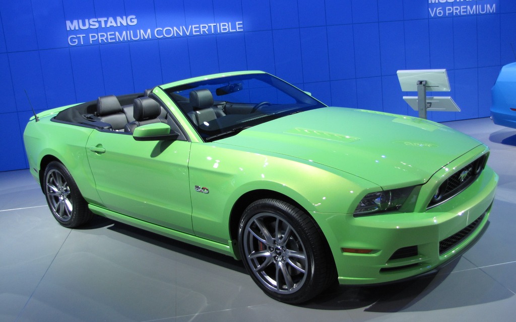 Ford Mustang GT Premium Convertible