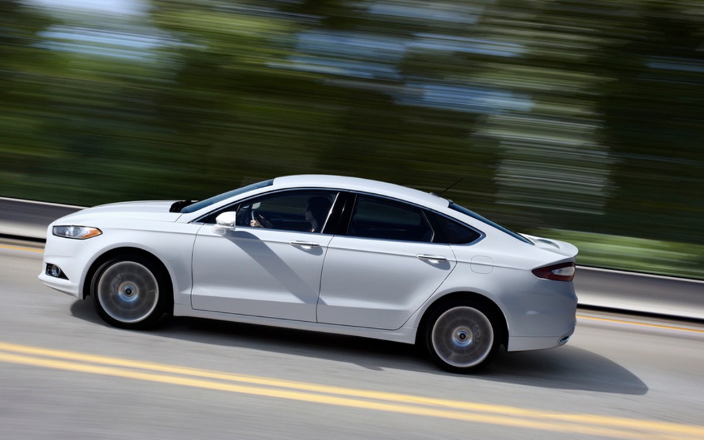 2013 Ford Fusion: Ford's Lights-Out Family Sedan Challenges Segment Leaders  - The Car Guide