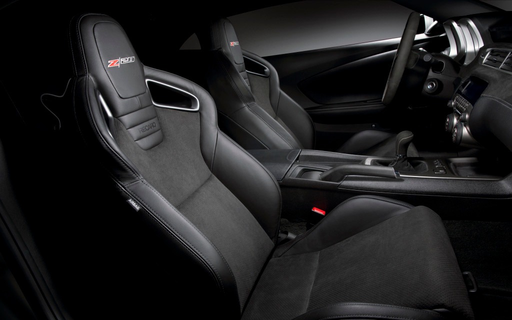 Les sièges sport Recaro sont de série sur la Z/28.