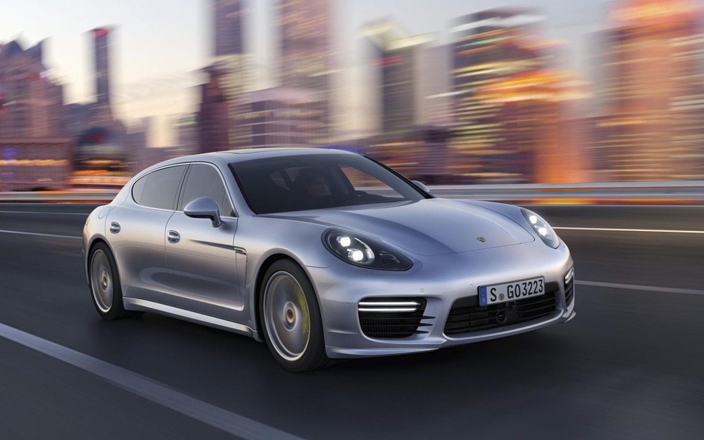 Porsche Panamera Turbo Executive 2014