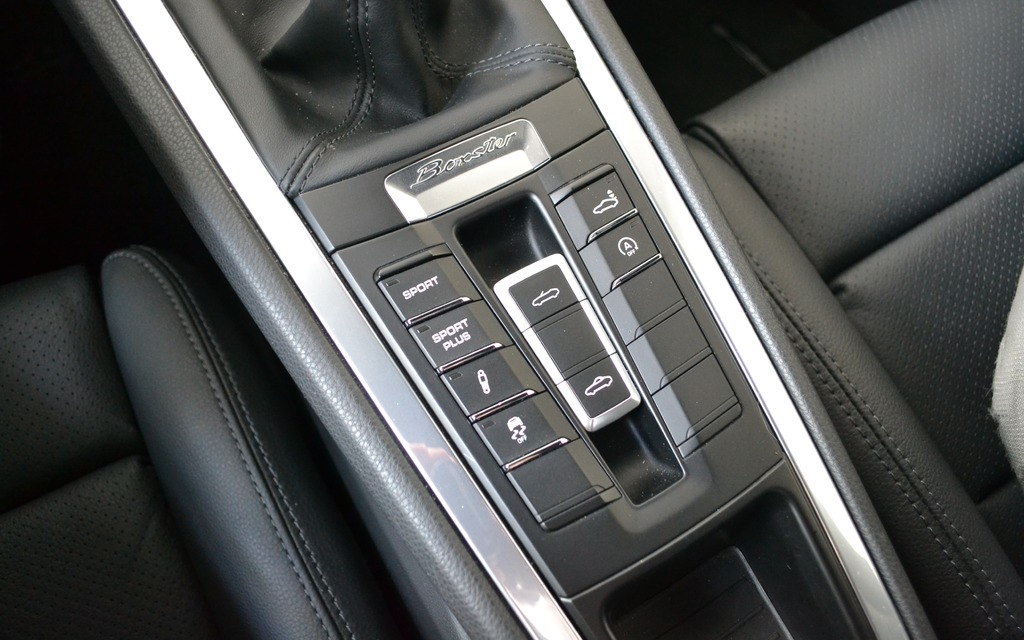 The interior includes many design elements inspired by the Panamera.