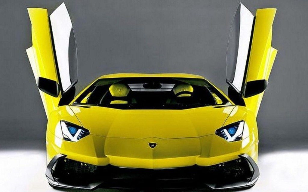 Lamborghini Aventador LP 720-4 50 Anniversario Edition 
