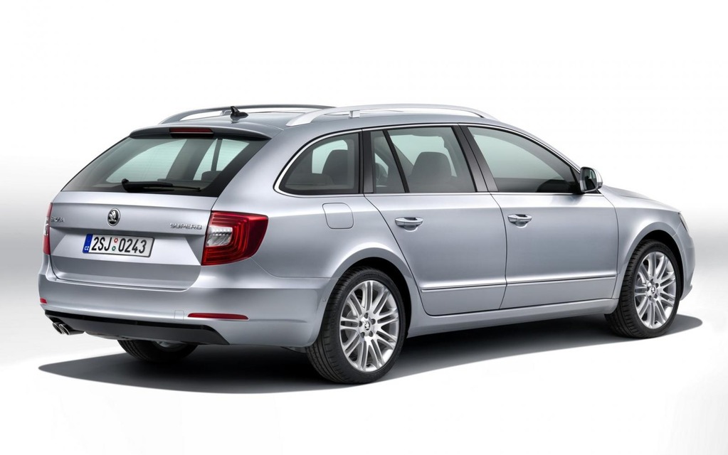 Skoda Superb 2013 