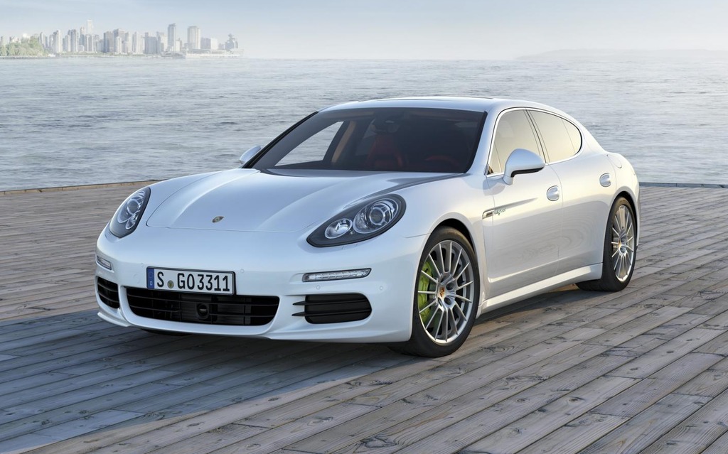 2014 Porsche Panamera S e-Hybrid 