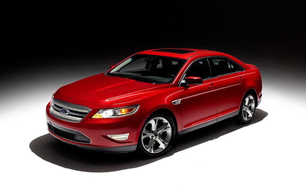 The Ford Taurus SHO serves as the basis for the Hennessey MaxBoost 445.