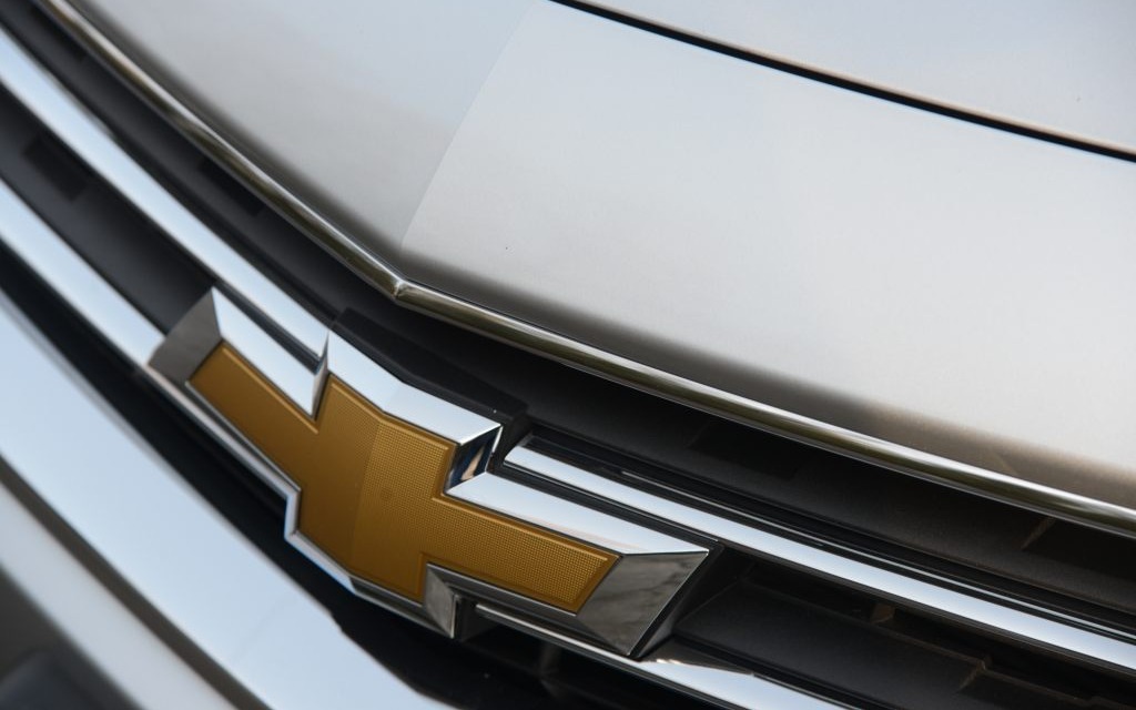 The Chevrolet badge is prominent. 