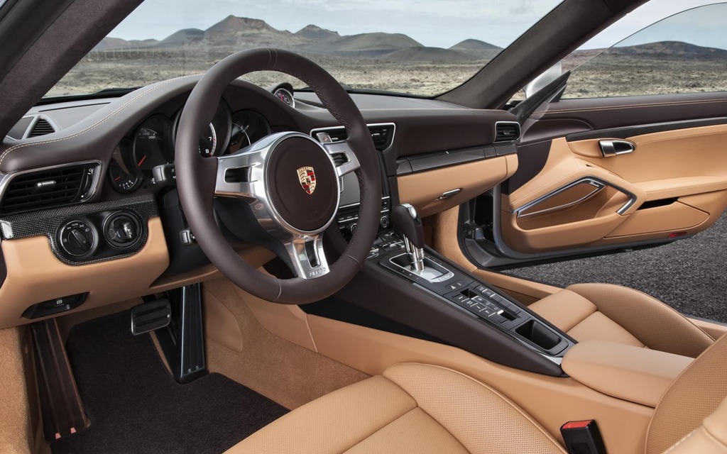 Porsche 911 Turbo S 2014