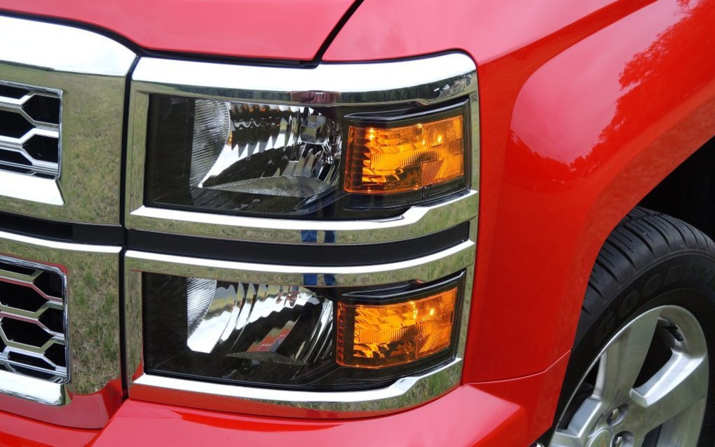 True to tradition, it has stacked headlights.