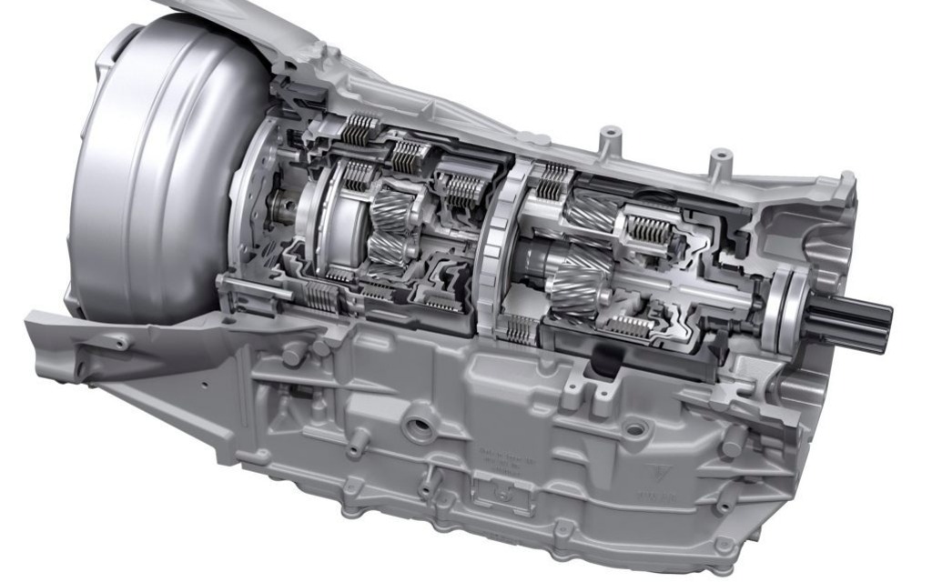 La boîte automatique Tiptronic S est à huit rapports.