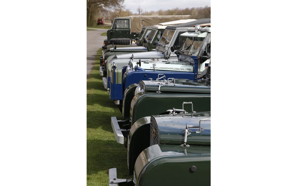 Land Rover célèbre son 65e anniversaire