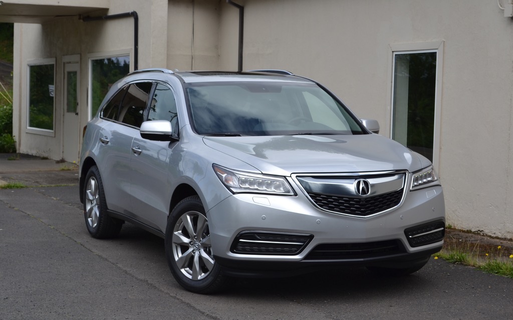 The 2014 MDX weighs 131 kilos less than the previous version.