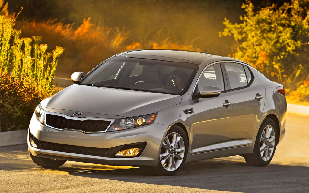 Kia Optima: The intermediate sedan that turns heads. 