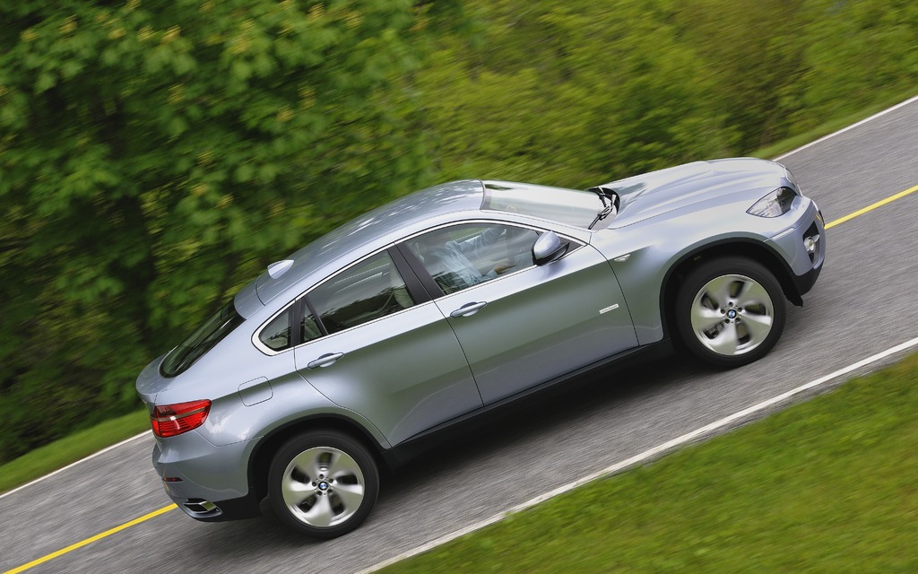 BMW X6: A luxury SUV that thinks it’s a five-door coupe. 