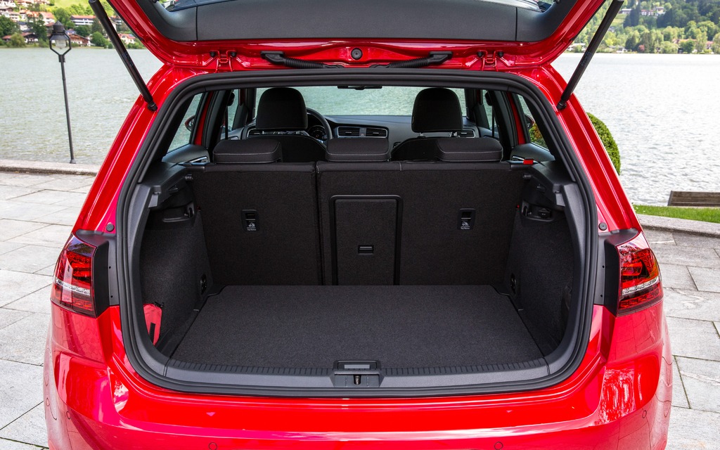 An adjustable cargo area guarantees versatility.