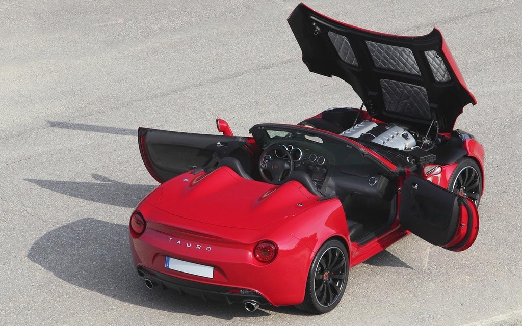 Tauro V8 Spider 2014