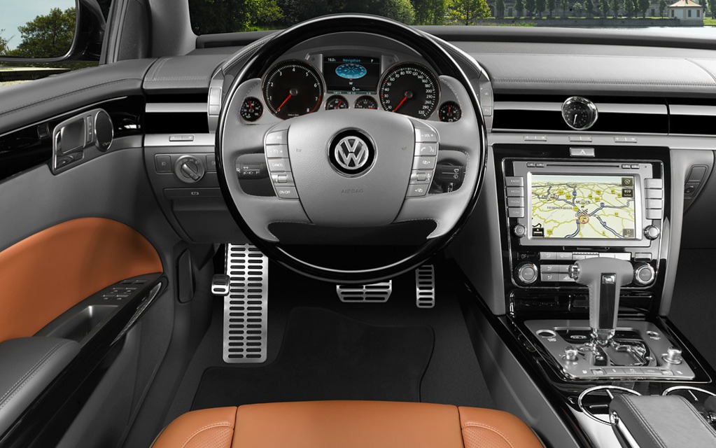 Volkswagen Phaeton 2012