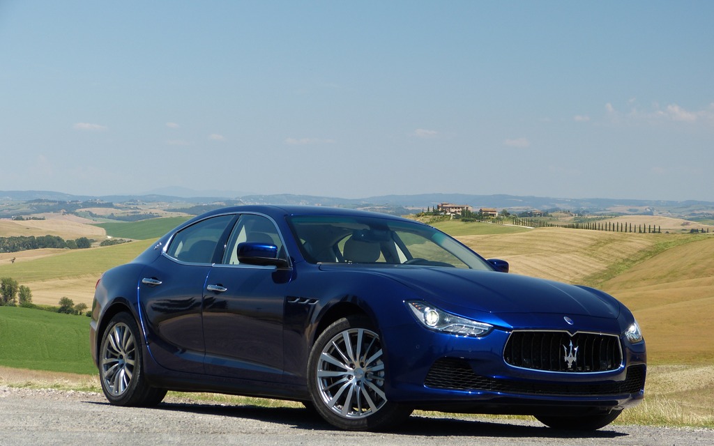 2014 Maserati Ghibli A Mini Quattroporte The Car Guide