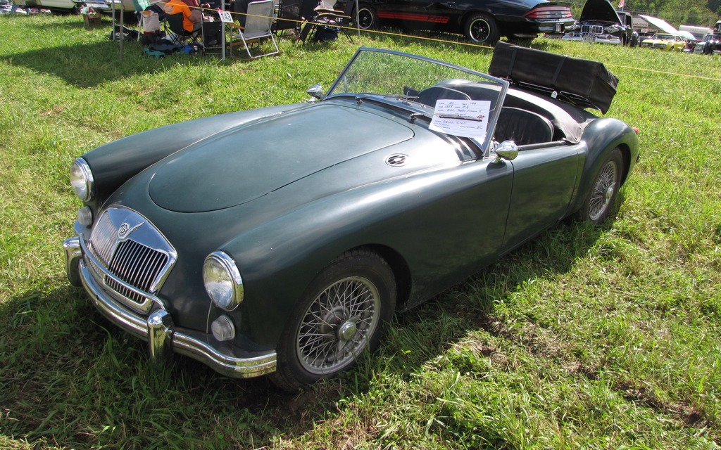 1959 MG MGA Roadster (Owner: Adrien Sirois)