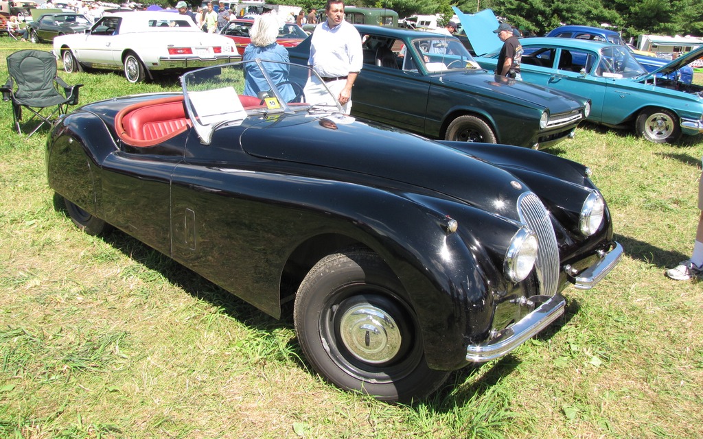 1952 Jaguar OTS (Owners: Bruce and Donna Cunningham)