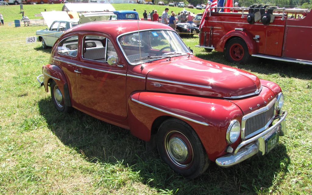 1959 Volvo PY 544 (Owner: Terry Riggs)