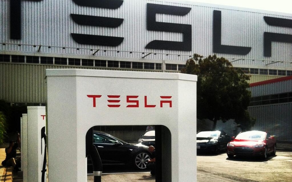 The Tesla Supercharing Station at its Freemont Plant