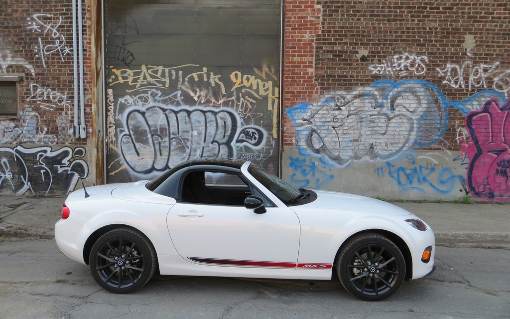 2013 Mazda MX-5 Miata.