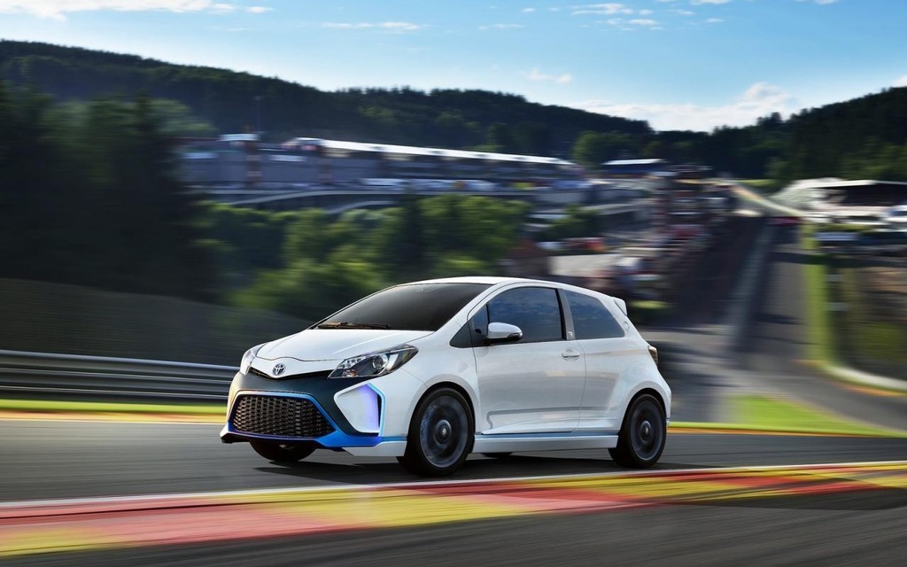 Toyota Yaris Hybrid R Concept 