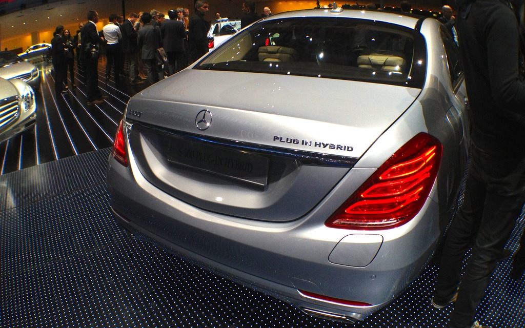 Mercedes-Benz S500 hybride rechargeable