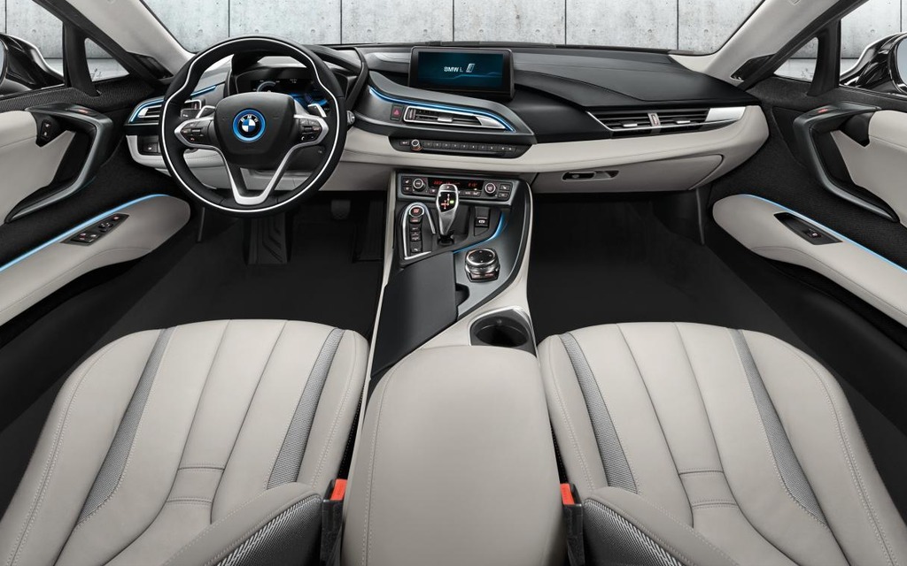 BMW i8 de série