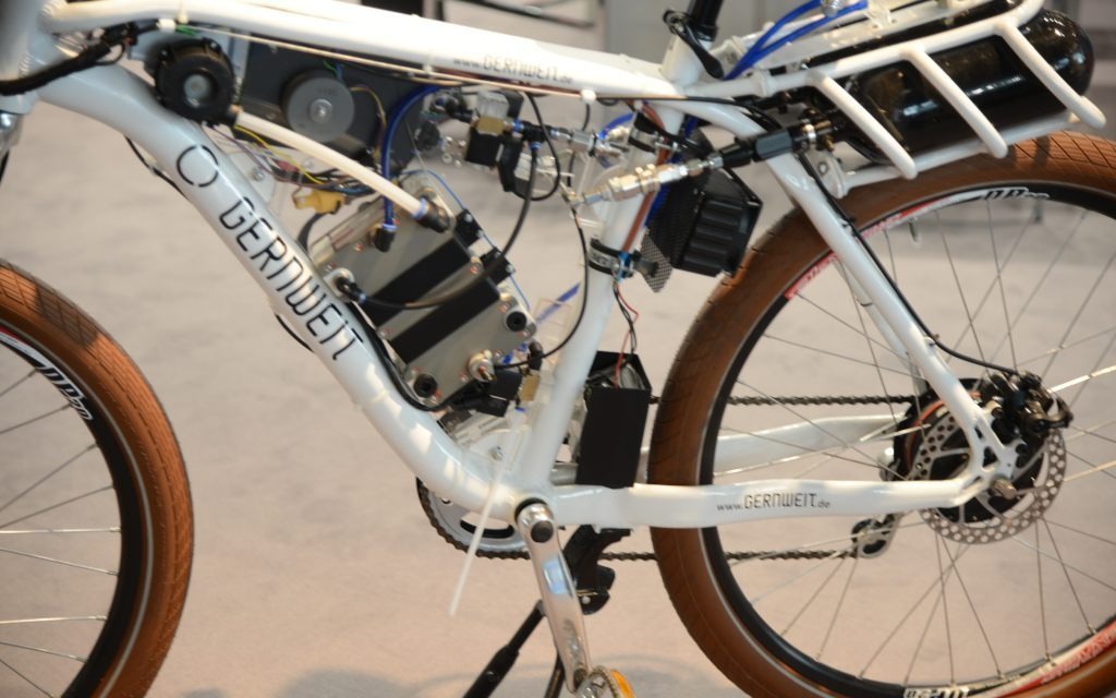 La compagnie Gernwait nous propose un vélo hybride ! Autonomie: 100 km