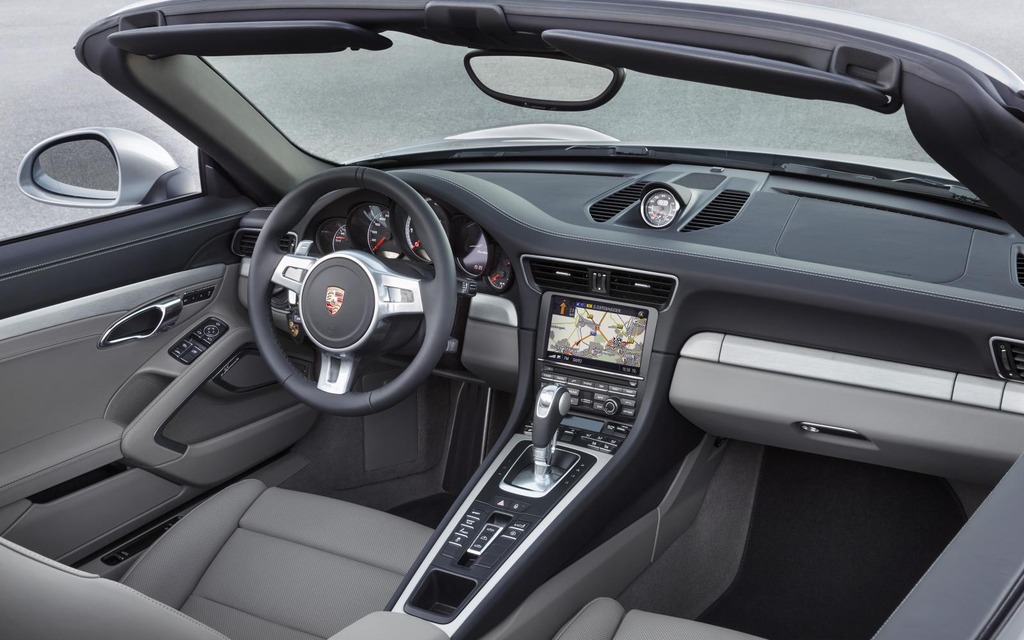 Porsche 911 Turbo et Turbo S cabriolets 2014