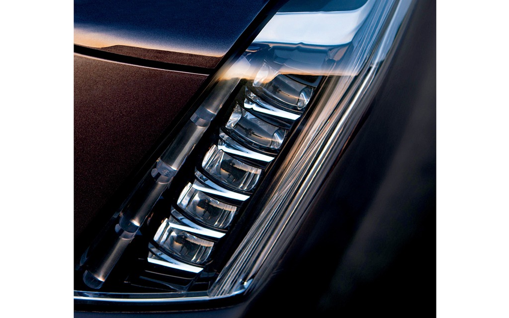 Les phares du Cadillac Escalade 2015