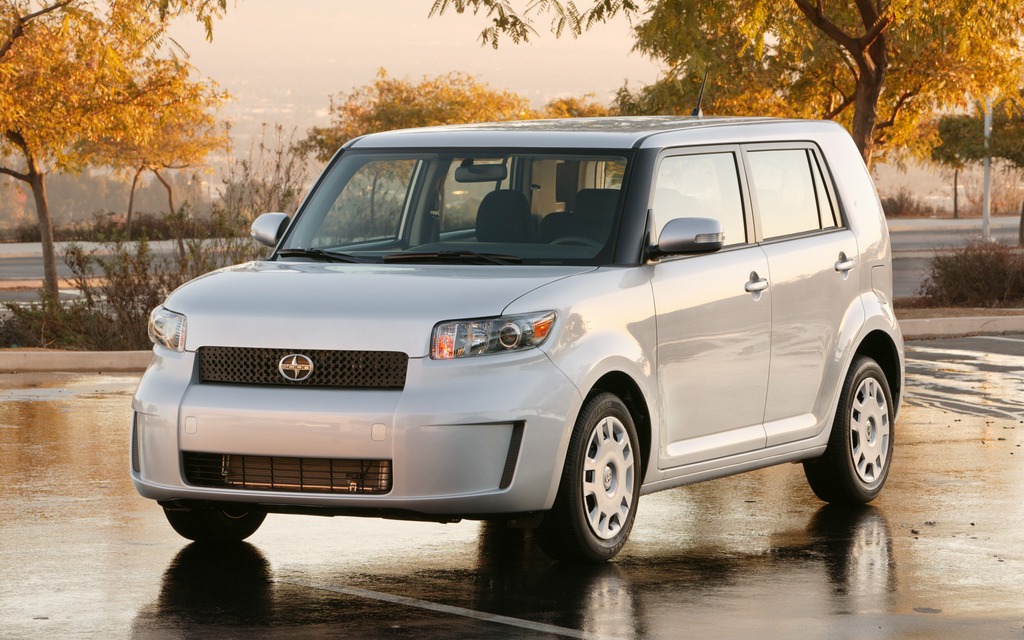2009 Scion xB