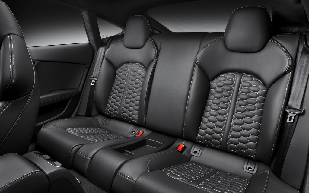  2014 Audi RS7 – Back seats for two people only.