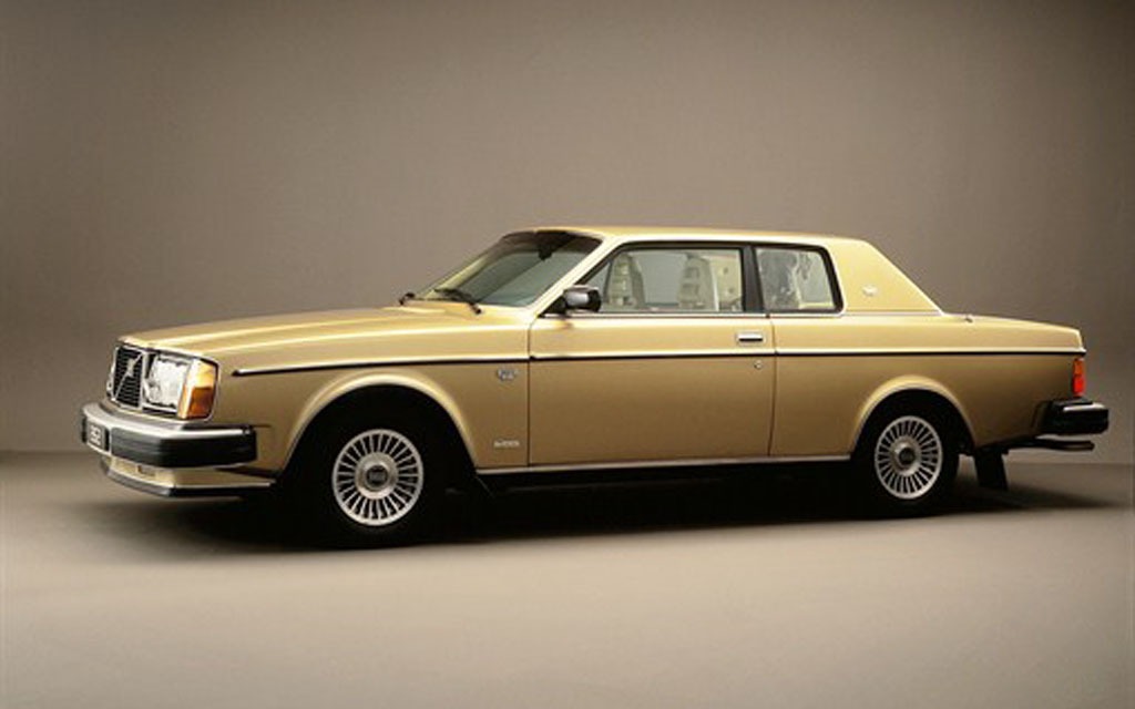 1975 Volvo 262 C