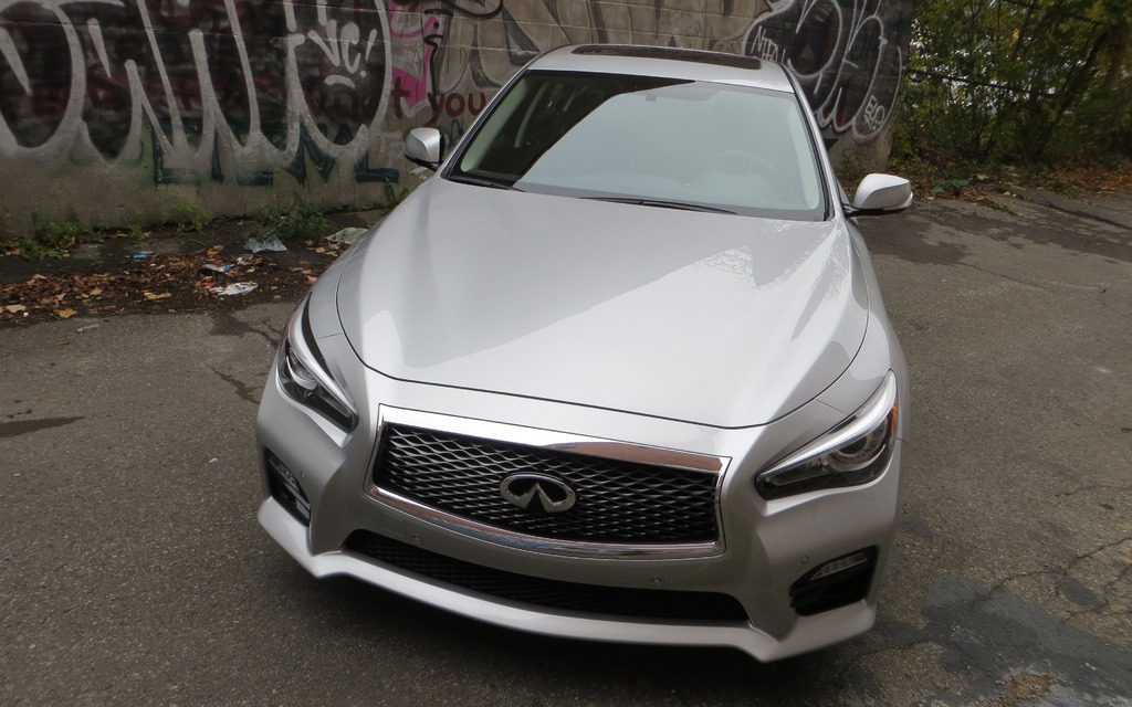 Infiniti has also upped their game in terms of the Q50's trim.