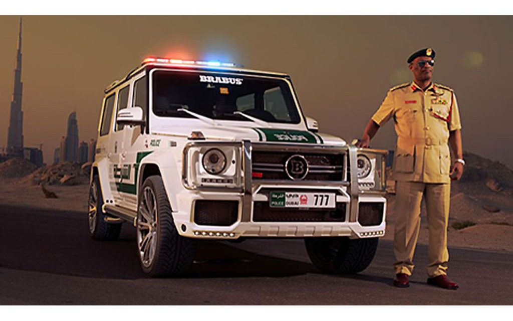 Brabus B63S-700 Widestar pour la police de Dubai