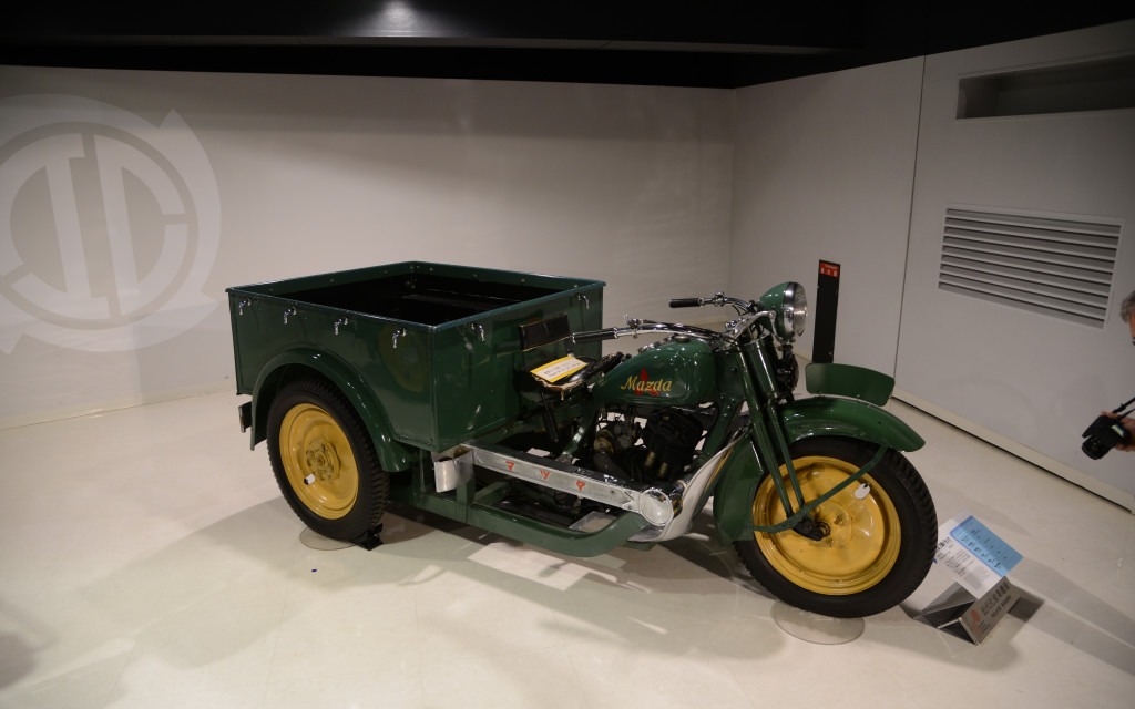 Le premier véhicule produit par Mazda fut un triporteur en 1935