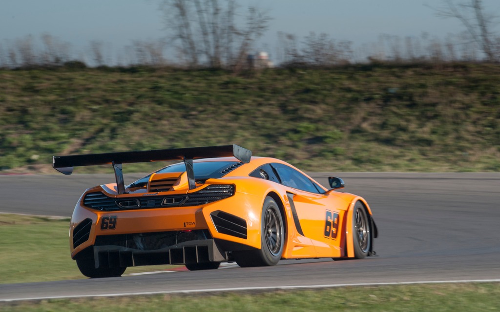 The McLaren 12C GT Can-Am Edition on the St-Eustache road circuit.