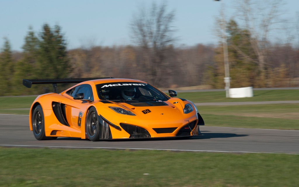  Lachapelle in the McLaren Can-Am Edition on the St-Eustache road circuit.