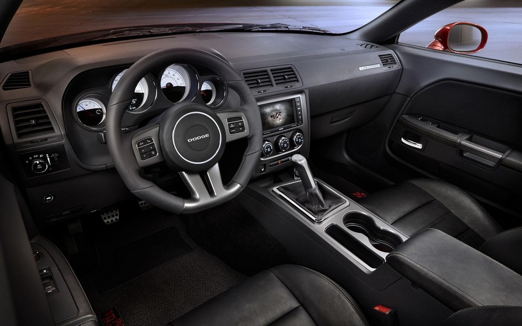 Dodge Challenger 100th Anniversary Edition 2014