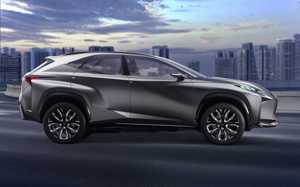 Lexus LF-NX Turbo