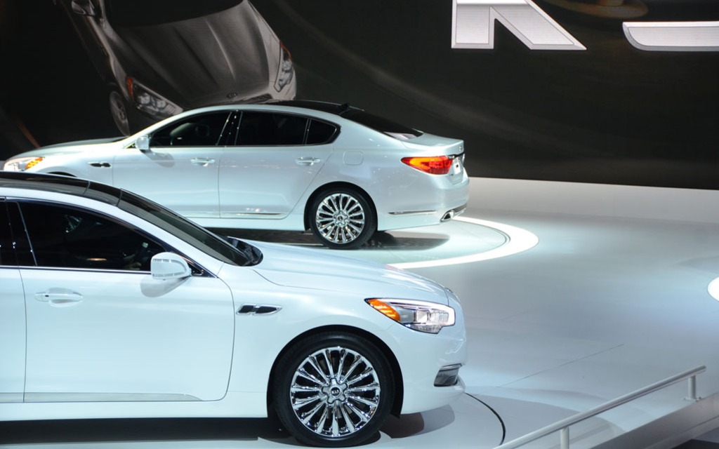 Kia K900 Unveil 