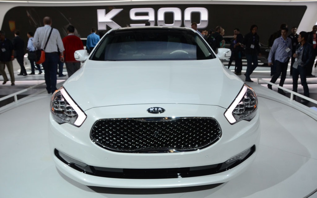 Kia K900