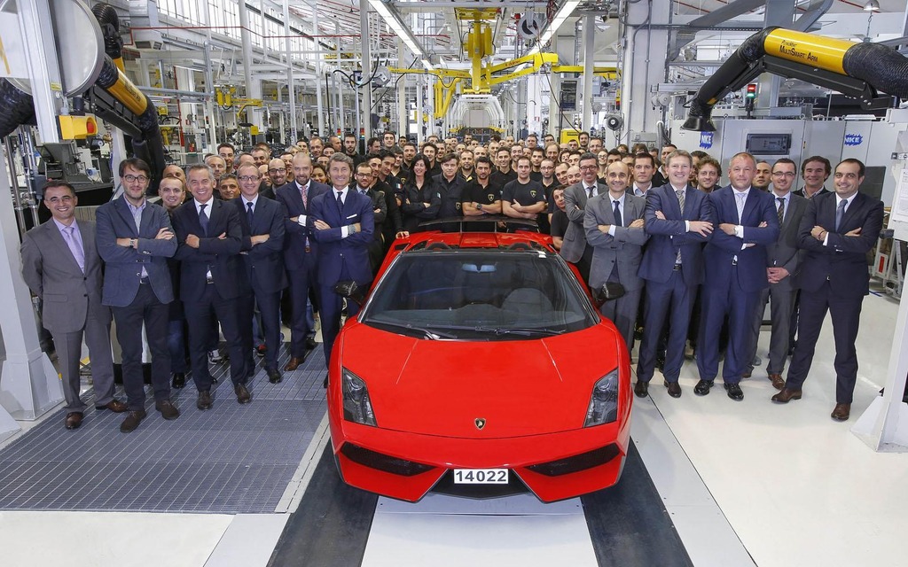 The last Lamborghini Gallardo assembled at the Sant'Agata plant