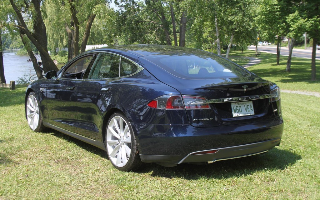 Parfaite la Tesla Model S? 