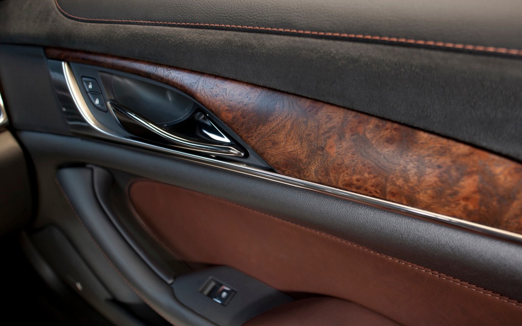 There’s authentic wood in the passenger compartment.